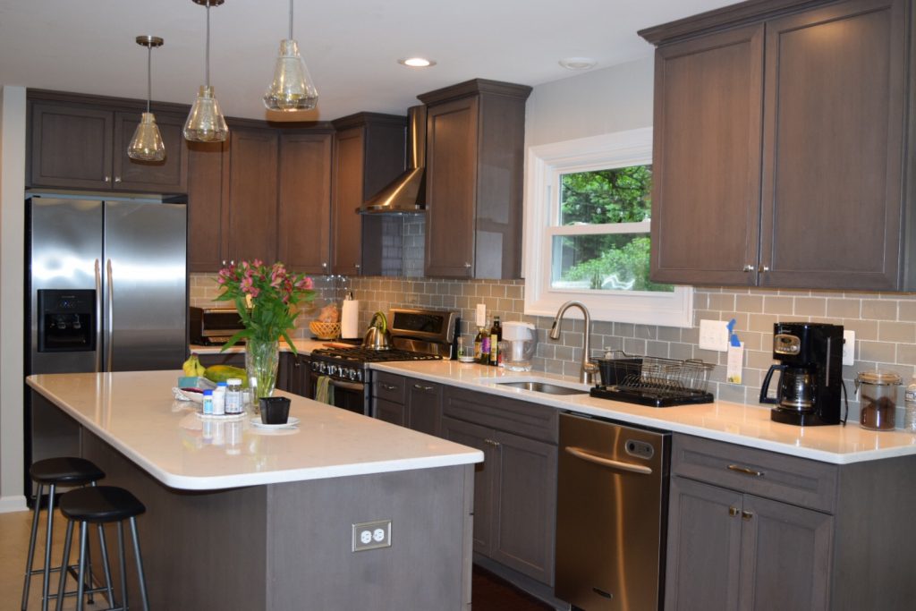 5 Advantages of Cabinet Refacing in Severna Park